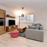 Graz Central Penthouse Style Apt